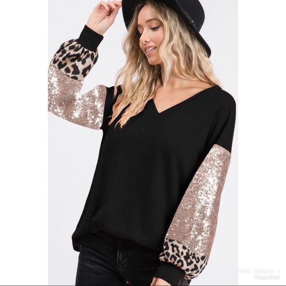 🎉Host pick 🎉Thermal Waffle Knit Puff Sequin top - Picture 2 of 4